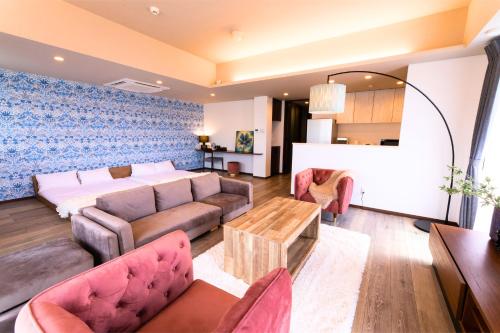 Et opholdsområde på Breaky Hotel