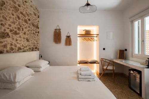 MV Living - Studio