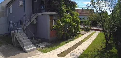 Zahrada ubytování Apartman Marija