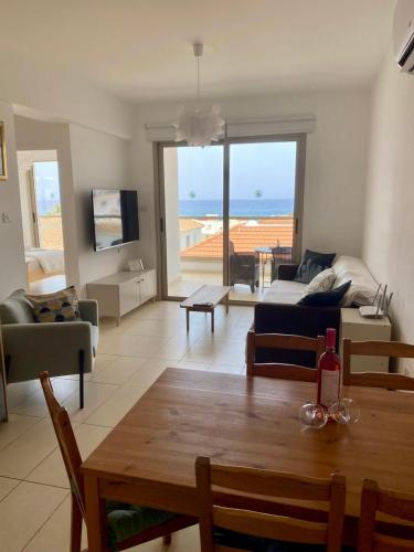 Aphrodite Sea View Suite