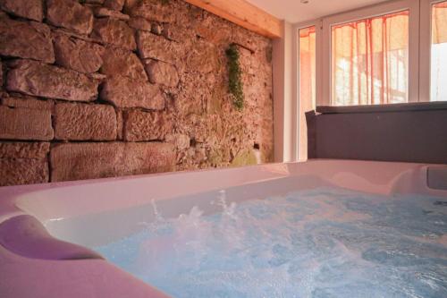 Fotografie z fotogalerie ubytování LOVE ROOM Love and Spa, Nature and Rest v destinaci Wentzwiller
