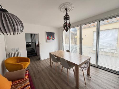 Maison 3 étoiles au centre des Sables d'Olonne avec accès plage, Wifi et garage - FR-1-197-519