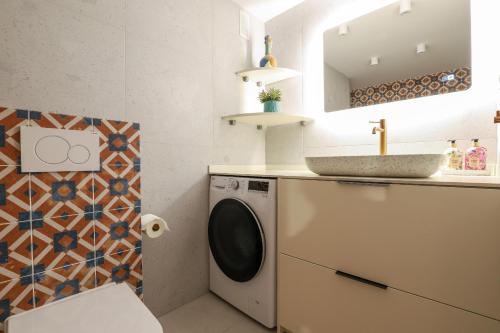Prime location frontline beach Dona Sofia