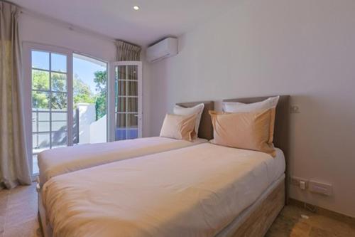 Photo de la galerie de l'établissement Villa Paradou, à Cavalaire-sur-Mer