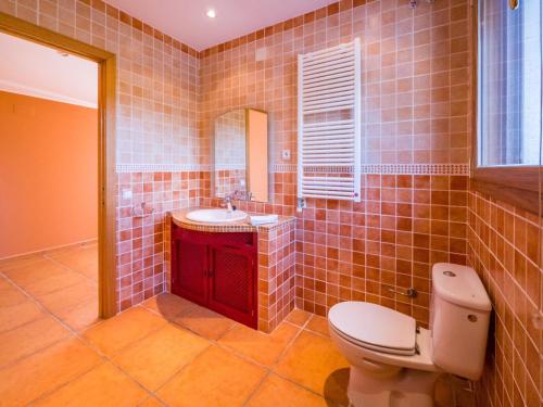 Et badeværelse på Villa in Mas Mora near Costa Brava Beaches