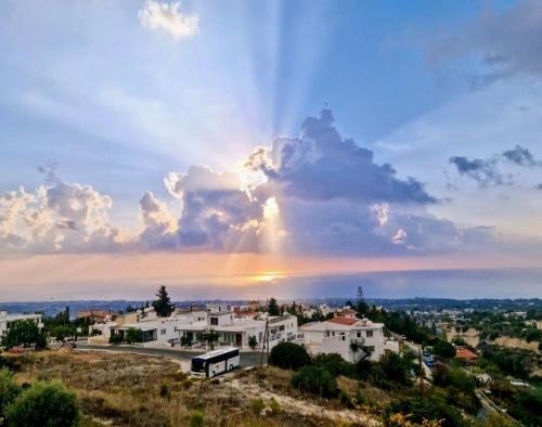 Panoramic Views in Peaceful Tala