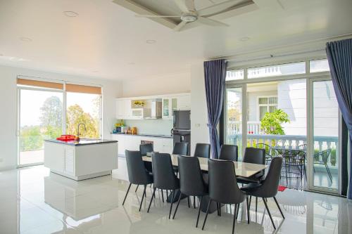 Ruang duduk di Căn Hộ Ocean Vista-Mũi Né-Phan Thiết