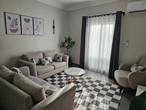 Cozy apartment 2BR ultra modern furnished with apanoramic view in 12th floor with all facilities to make your stay perfect شقة فندقية الترا مودرن بالطابق ال 12 بمنطقة سراى القبة بإطلالة رائعة على قصر القبة بها جميع الاحتياجات لتجعل اقامتك رائعة ومميزة