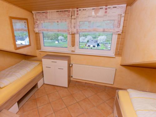 Afbeelding uit fotogalerij van Weingut Christoph Müller in Burg (an der Mosel)