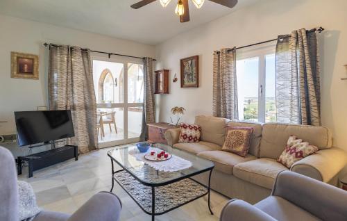 Stunning Home In Conil De La Frontera