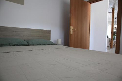 Postel nebo postele na pokoji v ubytování LAXD Summer House