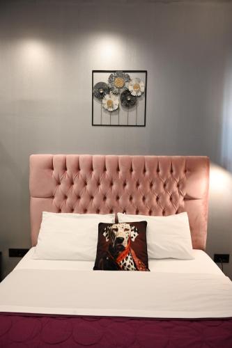 Aphrodite Suite Klathmonos by Zeus Suites