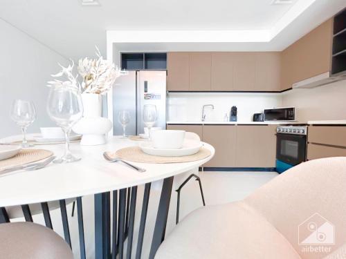Full Luxury at Burj Crown 2B with City Views