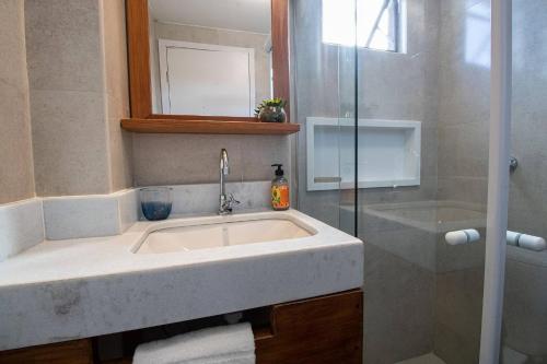 Ένα μπάνιο στο OKA Milagres Cond. Beira Mar Casa Com Varanda