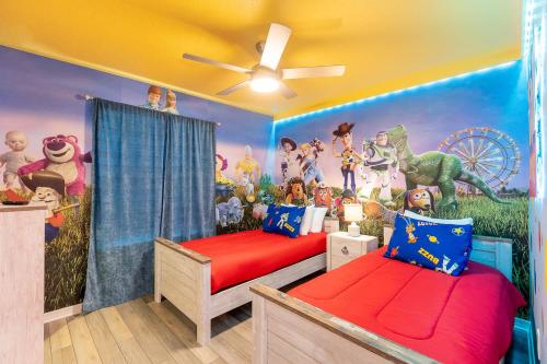Amazing Home wcinema in Spectacular Resort 29601 photo 3