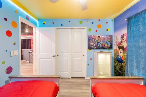 Amazing Home wcinema in Spectacular Resort 29601 photo 39