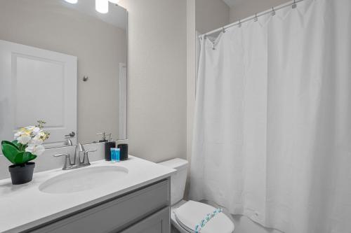 Chic 5Bed Home close to Disney parks photo 11