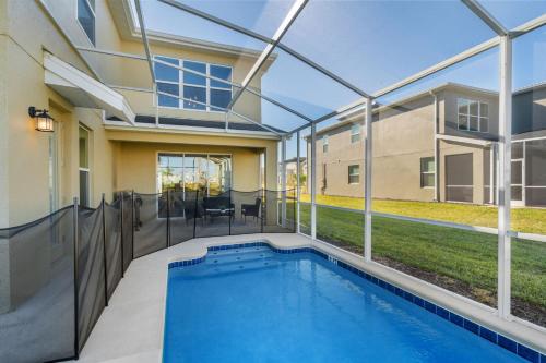 Chic 5Bed Home with Themed Rooms photo 26