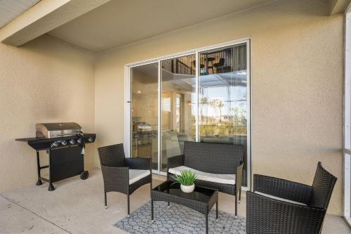 Chic 5Bed Home with Themed Rooms photo 23
