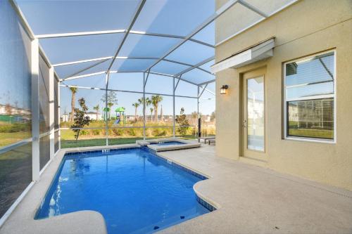 Chic 5Bed Home with Themed Rooms photo 27
