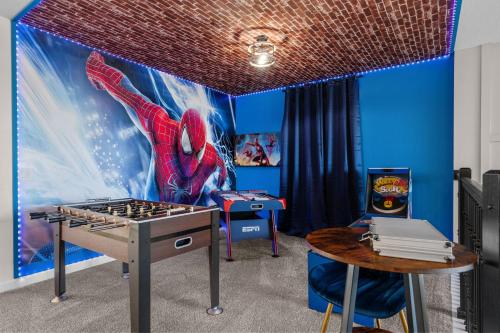 Chic 5Bed Home with Themed Rooms photo 29
