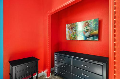 Chic 5Bed Home with Themed Rooms photo 33