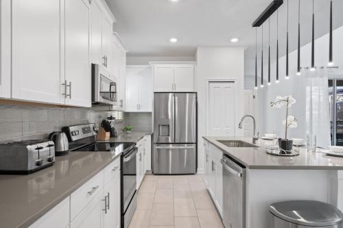 Chic 5Bed Retreat, Perfect for Family Getaway photo 16