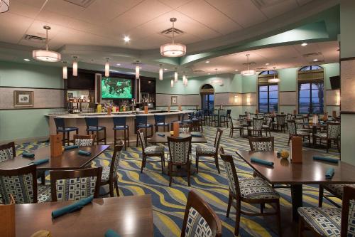 Chic 4BR Home with Mickey & Star Wars Rooms photo 38