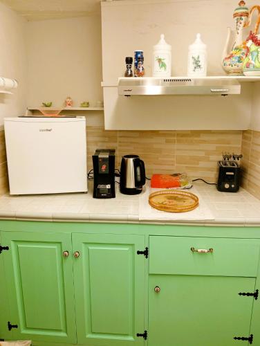 Cucina o angolo cottura di La Porta Rossa