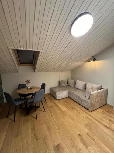 Ruang duduk di Saules apartment Klaipeda