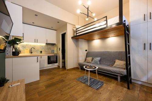 Amorgou maisonette