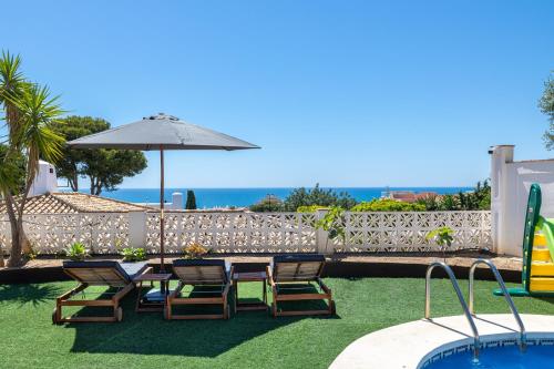 - Mediterranean Villa with Private Pool -