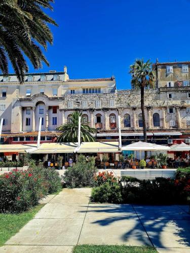 New! Old town Luxury Apartment Ina