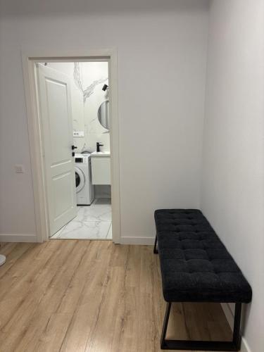 Ένα μπάνιο στο Sfara Residence Apartament 6