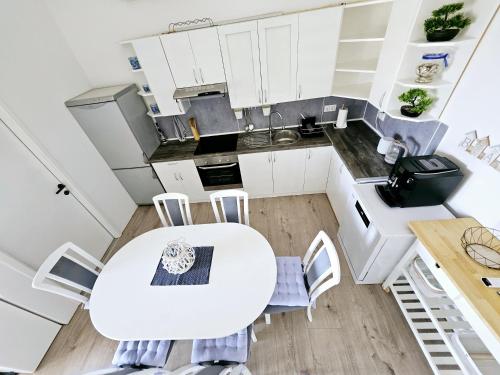 Seaview apartment at beach