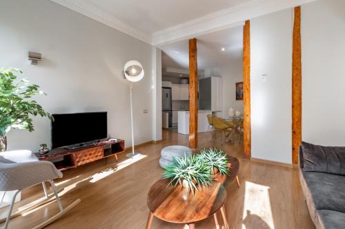 Stylish Bright -2 Beds 2 Baths - Plaza de España