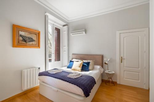 Stylish Bright -2 Beds 2 Baths - Plaza de España