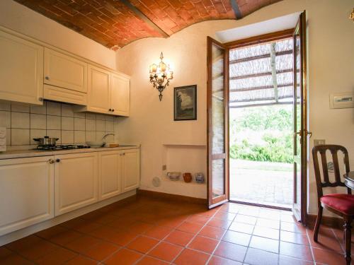 Dapur atau dapur kecil di Agriturismo Boschi di Montecalvi