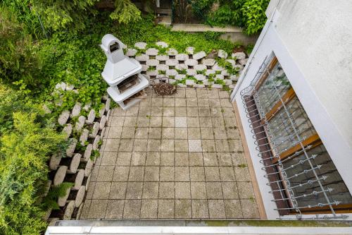 Κήπος έξω από το BNB Grand Forest Escape