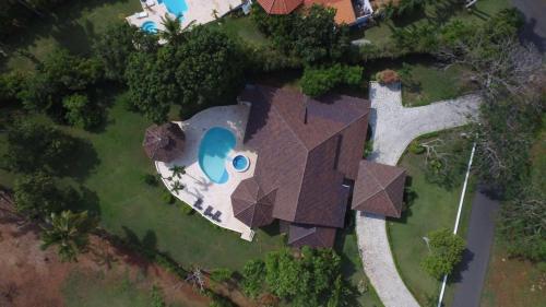 Bazén v ubytování Villa Maud nebo v jeho okolí