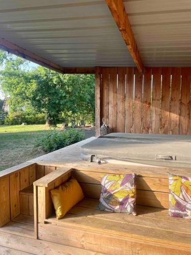 Gambar di galeri bagi Maison proche du lac et océan avec Jacuzzi privatif di Carcans