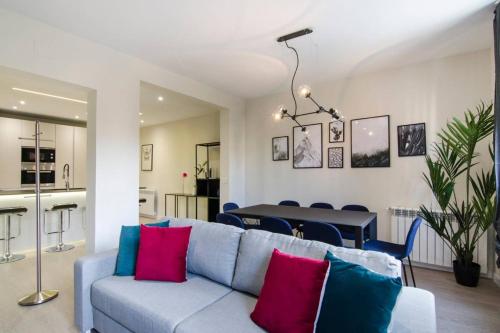 Design apartment in Madrids Downtown - 3BD 2BT