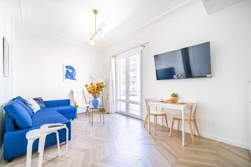 Studio moderne proche mer - Balcon et Climatisé