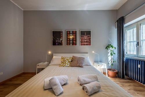 Postel nebo postele na pokoji v ubytování OTR apartment, Alba