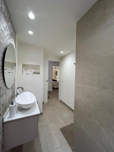 Precioso apartamento de 2 habitaciones recién reformado en Benidorm
