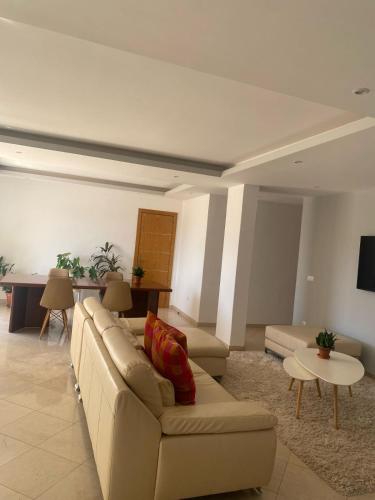 Televisyen dan/atau pusat hiburan di Residence Fazenda - Piscina