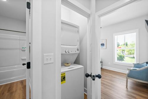 Fotografie z fotogalerie ubytování Queens Quarters at The Spot on 281 Liberty Pkwy v destinaci Clarksville