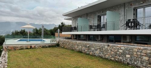 Verga's Apartments