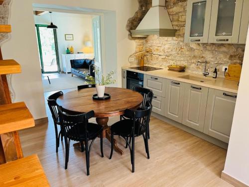Η κουζίνα ή μικρή κουζίνα στο Casa Oleandro
