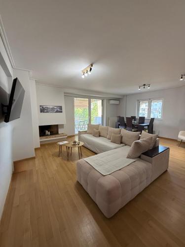 Elliniko Luxury Apartment